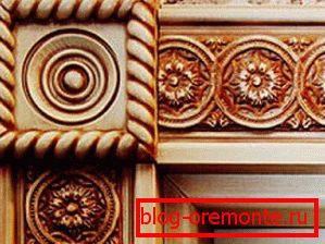Carved door trim. mechanism for interior sliding doors