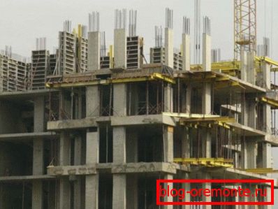 Monolithic housing construction is one of the particular cases of the use of SNiP.