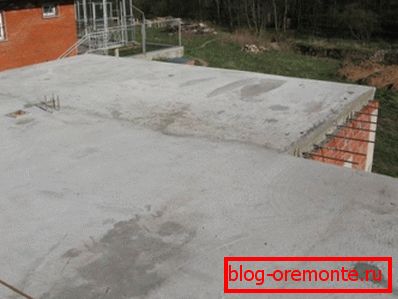 Monolithic overlap: photo Monolithic overlap: photo