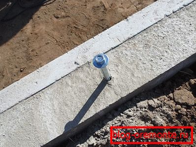 Mounting anchor bolts
