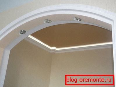 Installation of the arch in the doorway, with the introduction of spot lighting Installation of the arch in the doorway, with the introduction of spot lighting