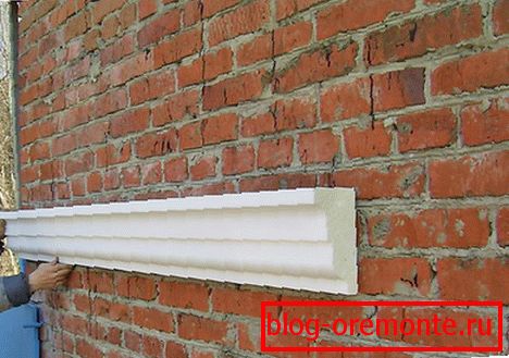 Imitation of stucco from polyfoam
