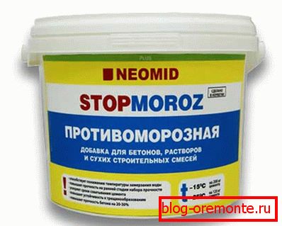 In the photo - an additive in concrete for frost resistance Neomid Stopmoroz In the photo - an additive in concrete for frost resistance Neomid Stopmoroz