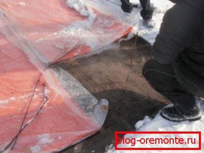 In the photo - the operation of heating coatings in the cold season In the photo - the operation of heating coatings in the cold season