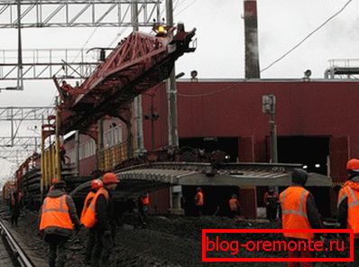 In the photo - the operation of a mobile palpator In the photo - the operation of a mobile palpator