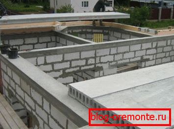 In the photo - finished slabs that are left to lay in the required order In the photo - finished slabs that are left to lay in the required order
