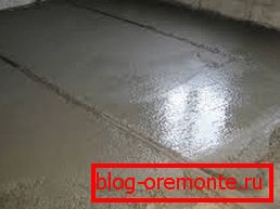 On the photo - compensating gaps in the floor screed laid by yourself On the photo - compensating gaps in the floor screed laid by yourself