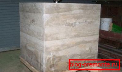 In the photo - cube, made of cement-free concrete In the photo - cube, made of cement-free concrete