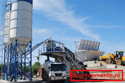 In the photo - shipment of ready-mixed concrete. In the photo - shipment of ready-mixed concrete.