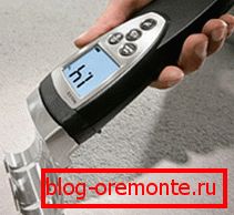 In the photo - the process of determining the level of humidity In the photo - the process of determining the level of humidity