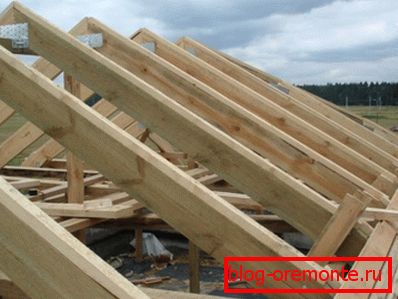 In the photo - the rafters of a straight gable roof, not connected by a run. In the photo - the rafters of a straight gable roof, not connected by a run.