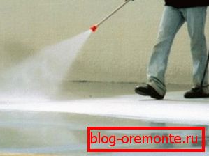 In the photo - how to care for the concrete after pouring correctly In the photo - how to care for the concrete after pouring correctly