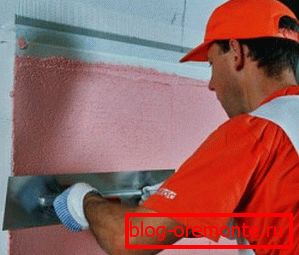 In the photo - work with a specialized mixture In the photo - work with a specialized mixture