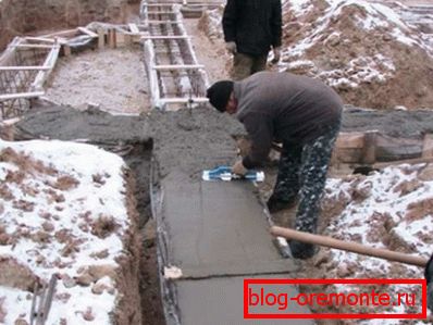 In the photo - self-concreting tape base In the photo - self-concreting tape base