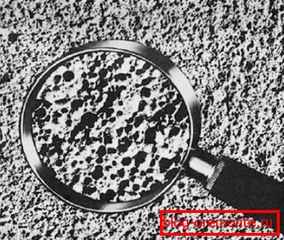 The photo shows the structure of cellular concrete. The photo shows the structure of cellular concrete.