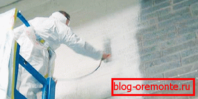 In the photo - applying protective coatings In the photo - applying protective coatings