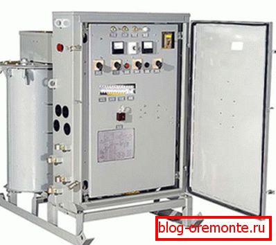 In the photo: a step-down transformer is an important part of the system. In the photo: a step-down transformer is an important part of the system.