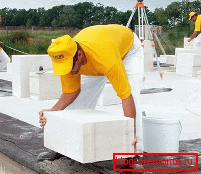 On the base there should be cut-off waterproofing. On the base there should be cut-off waterproofing.