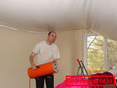 Heated canvas cannon