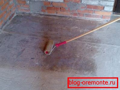 Primer coating on cement coating Primer coating on cement coating