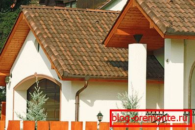 Natural tile