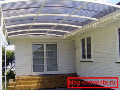 Canopy covered with polycarbonate