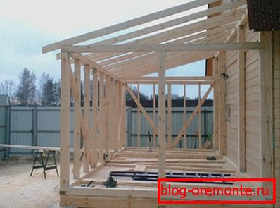 Do not forget that the angle of inclination of the roof should allow the snow to freely descend from the surface, otherwise there will be an additional load on the structure