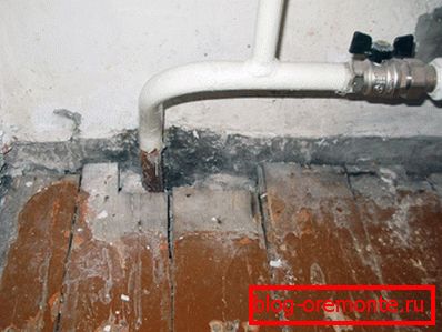 Rough wooden floor