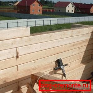 Pay attention also to how the joint is located - the timber is put with offset, the first row is 6 + 2, the second is 2 + 6 Pay attention also to how the joint is located - the timber is put with offset, the first row is 6 + 2, the second is 2 + 6
