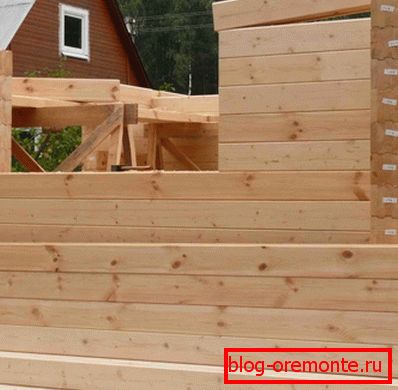 Window openings in the house of timber do not require additional reinforcement Window openings in the house of timber do not require additional reinforcement