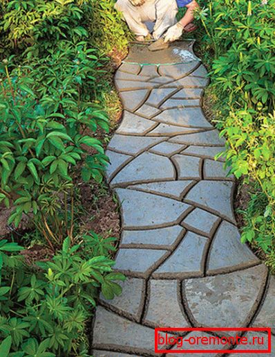 Original DIY Concrete Garden Path Original DIY Concrete Garden Path