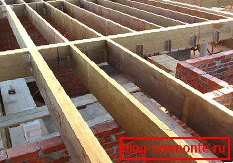 Features of wooden floors