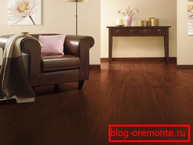 Floor Step Features