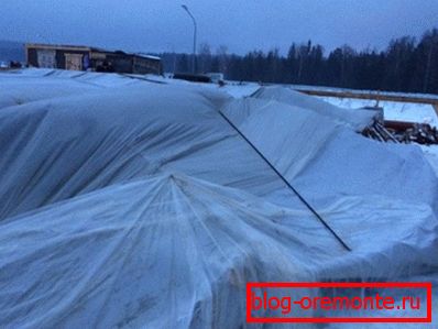 Features of the construction of the strip foundation in winter Features of the construction of the strip foundation in winter