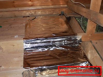 Foil as insulation Foil as insulation