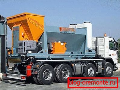 Mobile concrete plant.