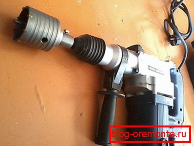 Perforator with a crown of pobeditovyh cutting elements Perforator with a crown of pobeditovyh cutting elements