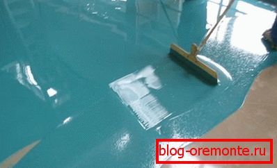 Concrete flooring in the garage by painting Concrete flooring in the garage by painting