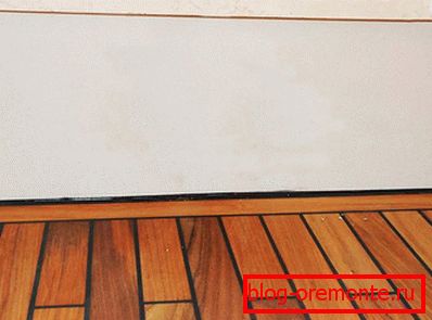 Linoleum under parquet is covered