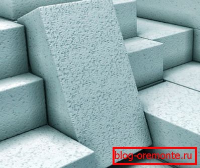 Porous foam blocks