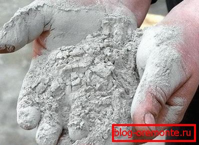 The powder should be dry, clean and crumbly. The powder should be dry, clean and crumbly.