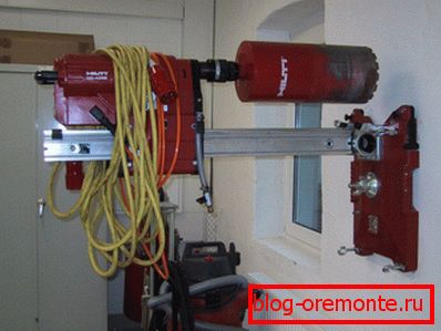 Since such stations are firmly fixed on the surface, they do not change their angle of inclination during operation, which is also a guarantee for obtaining a regular shape hole. Since such stations are firmly fixed on the surface, they do not change their angle of inclination during operation, which is also a guarantee for obtaining a regular shape hole.