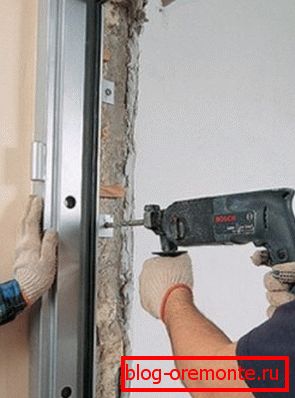 Box mounting through mounting plates entrance door installation rules