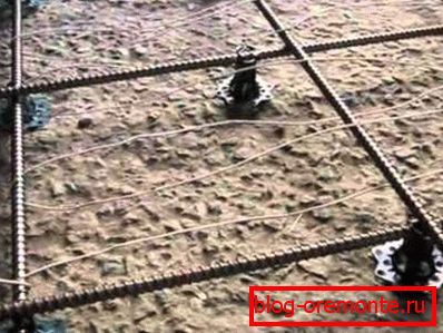 When working with your hands, the process of laying the wires takes the most time - this should be done carefully, eliminating damage to the insulation When working with your hands, the process of laying the wires takes the most time - this should be done carefully, eliminating damage to the insulation