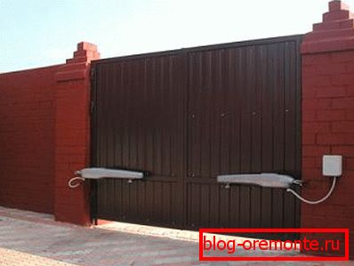 Drive application for gate operation Drive application for gate operation
