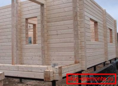 Example of screw base and timber house Example of screw base and timber house