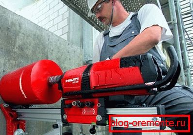 Professional installation for diamond drilling of concrete Professional installation for diamond drilling of concrete