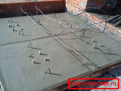 Warming up with electrodes is suitable for creating small products or when working with sections. Warming up with electrodes is suitable for creating small products or when working with sections.