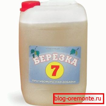 Antifreeze additive in a 5 l canister Antifreeze additive in a 5 l canister