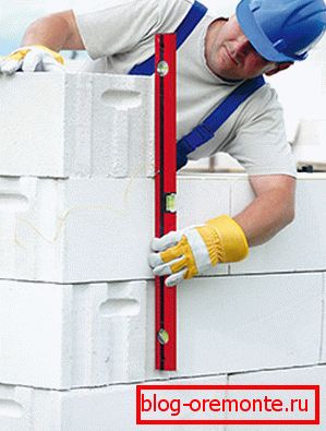 Check the correct masonry level. Check the correct masonry level.